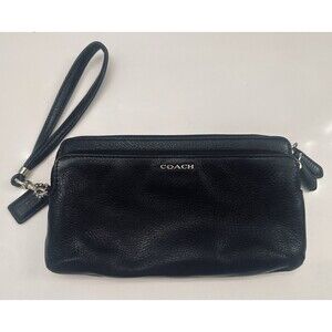 COACH Wallet Vintage Black Glove Tan Leather Silver Logo  Wristlet Mint Rare